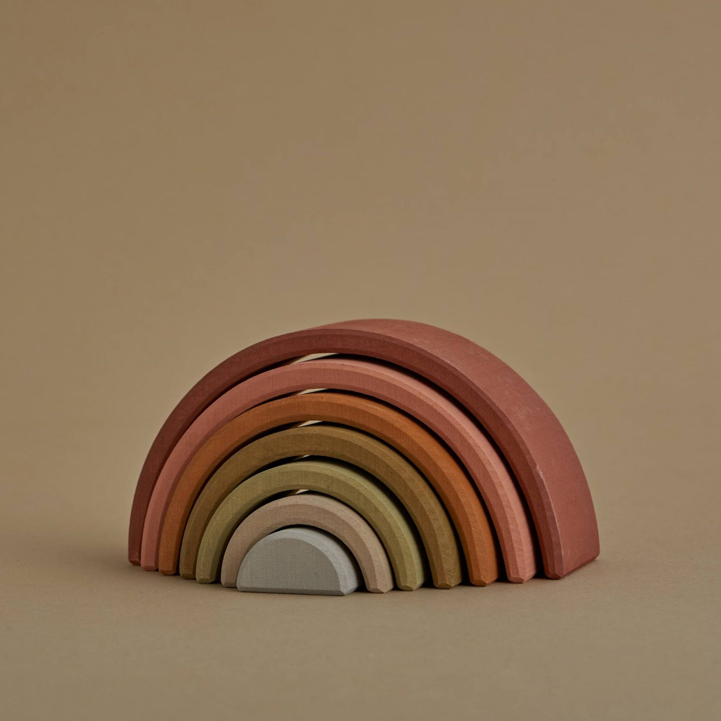 Raduga Grëz, Bogen, Teracotta Kleuren