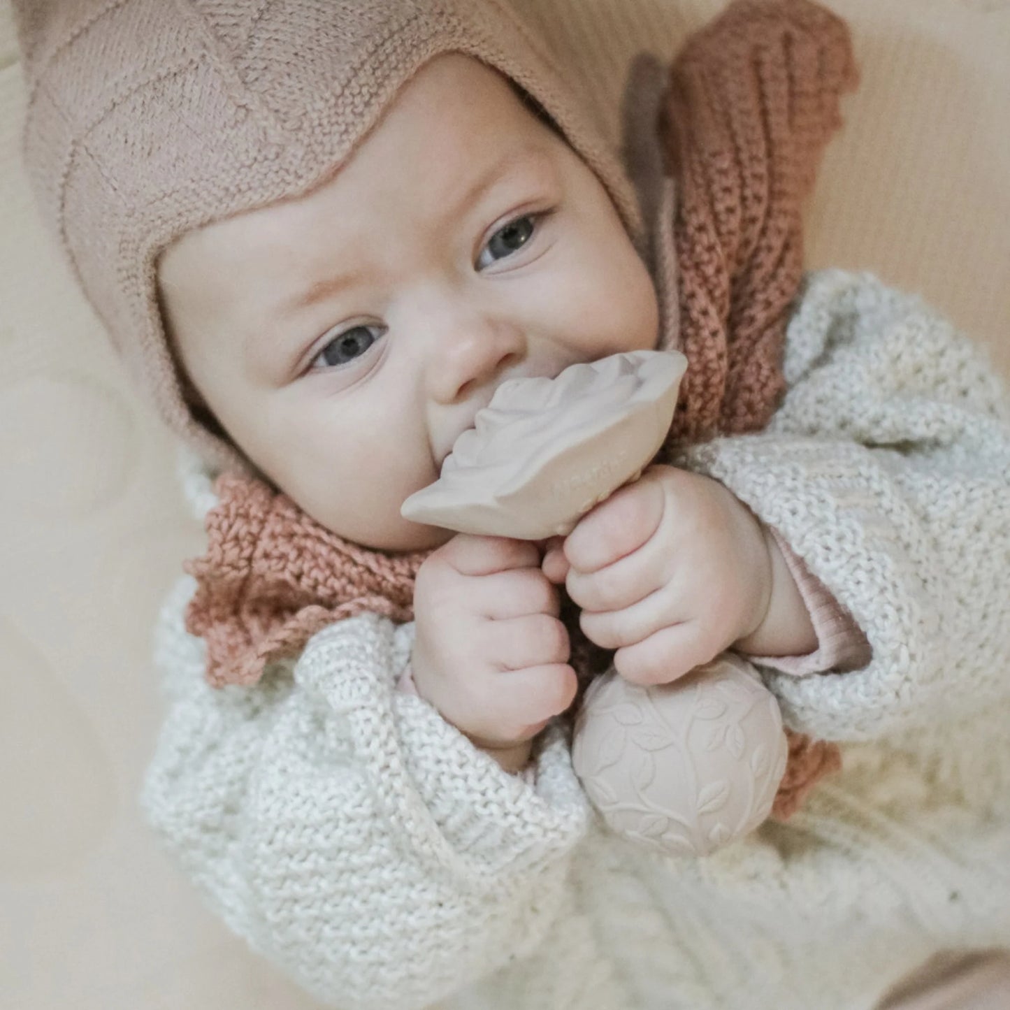 Natruba Bijtspeelgoed met Rammelaar Rose
