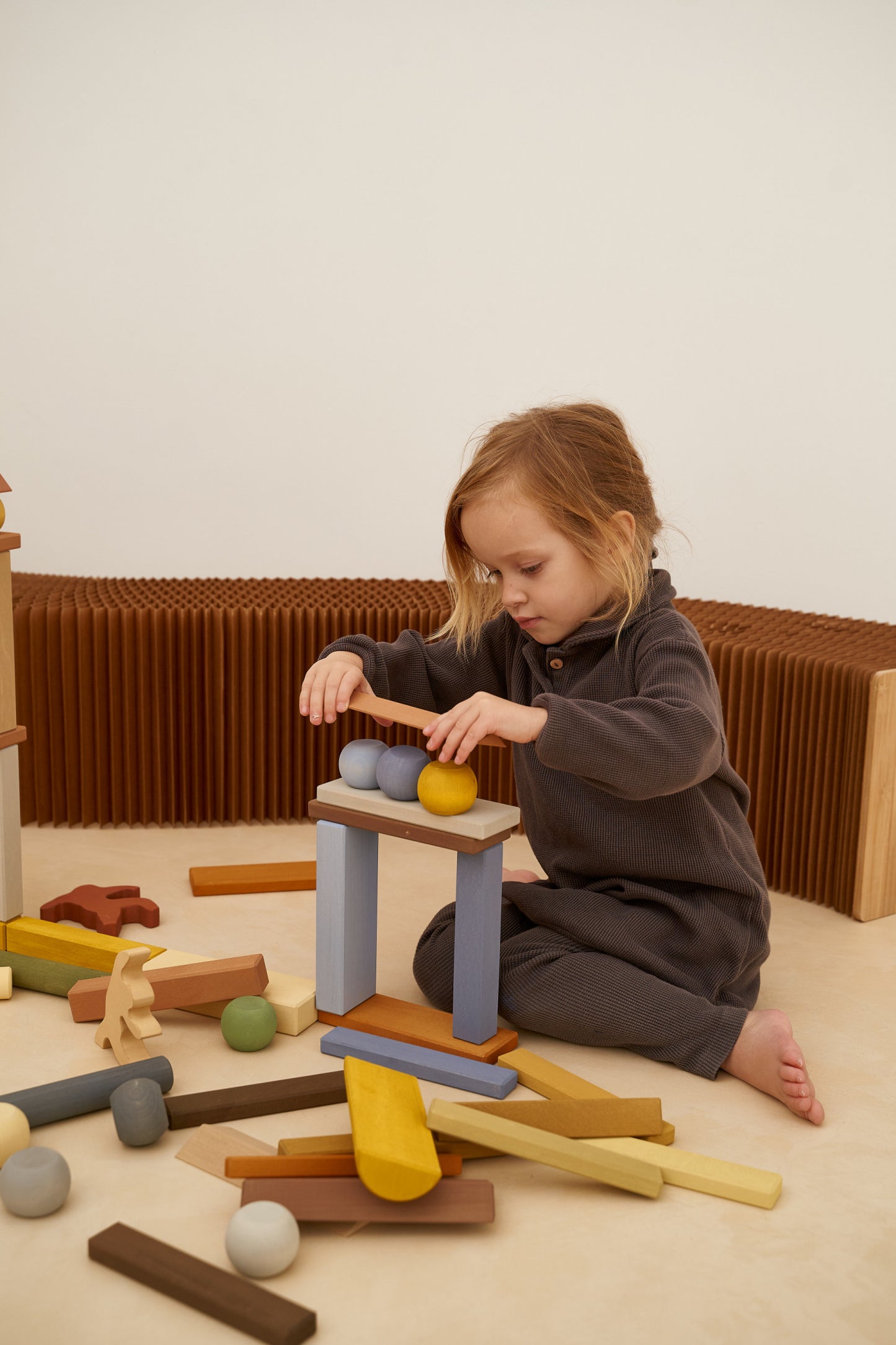 Raduga Grëz, Blokkenset, Kubus, City